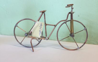 Gut gelötet: Achtklässler kreieren kunstvolle Fahrradmodelle