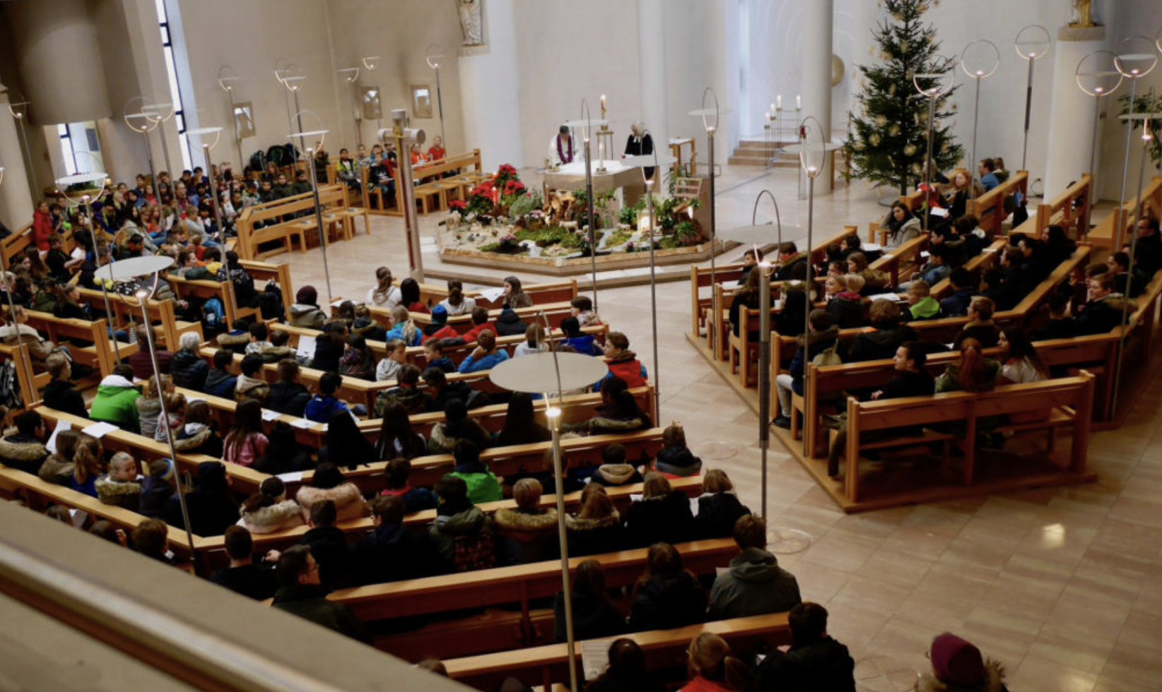 Mit Simon, Jakob und dem Lamm in die Weihnachtstage